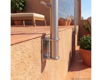 Poteau 5 tubes pose latérale pour balustrade Inoca-Lapeyre