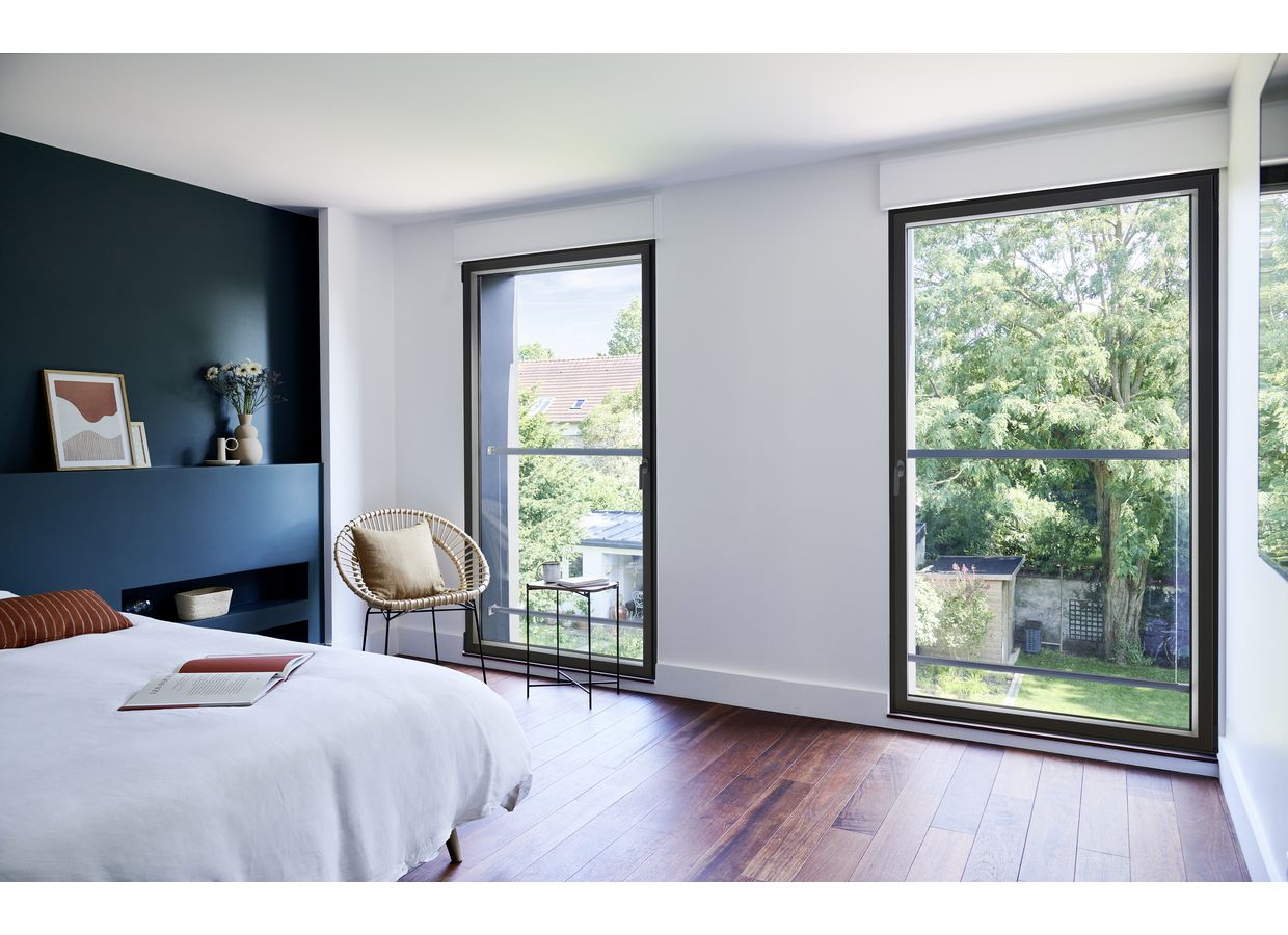 Fenêtre Graphique Aluminium couleur personnalisable sur mesure-Lapeyre