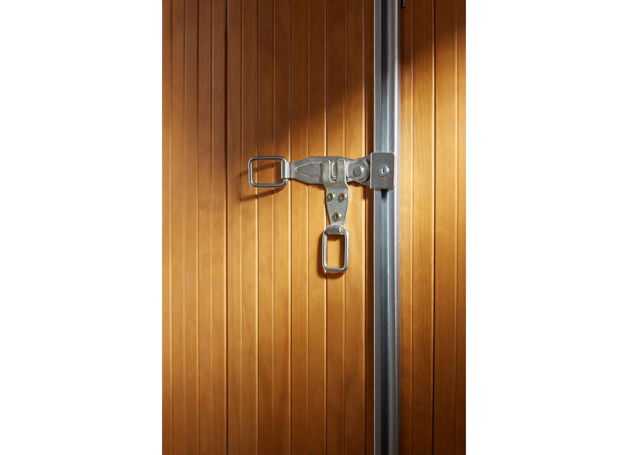 Persienne pliante en pin lasuré sur-mesure Nancy