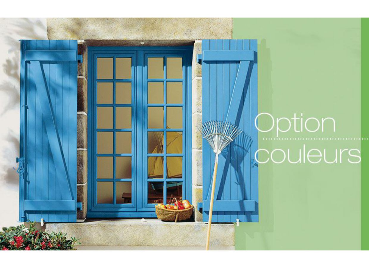 Volet battant LORRAINE sapin 27 barres et écharpe posées couleur sur mesure Main Image