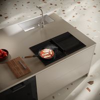 Table induction avec hotte Elica NIKOLATESLAFITBLA70-Lapeyre