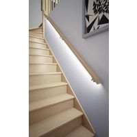 Main courante lumineuse en bois