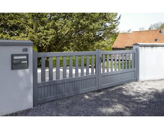 Portail battant PVC Estérel