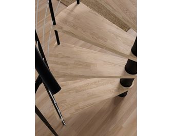 Escalier en colimaçon ENZO réversible avec rampe tubes inox, marches vernis incolore