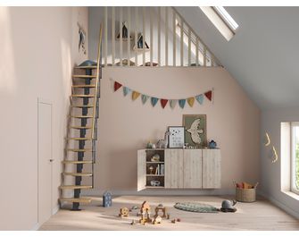 Escalier gain de place Bali 2 hêtre, droit avec rampe