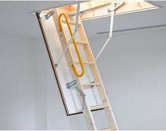 Escalier Escamotable bois isolant plus avec rampe