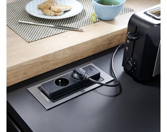 Bloc prise rectangulaire push rotatif