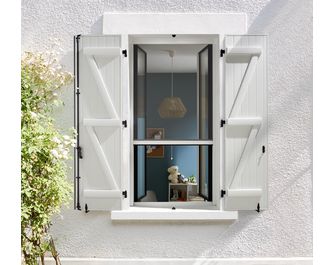 Moustiquaire recoupable verticale