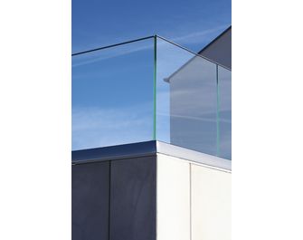 Balustrade intérieure Claire en verre, profilé gris