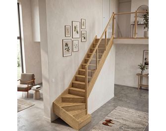 Escalier Faubourg quart tournant bas marche débordante rampe Emerence