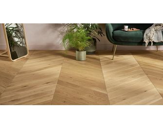Parquet massif POINT DE HONGRIE