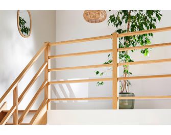Balustrade en bois massif Eden