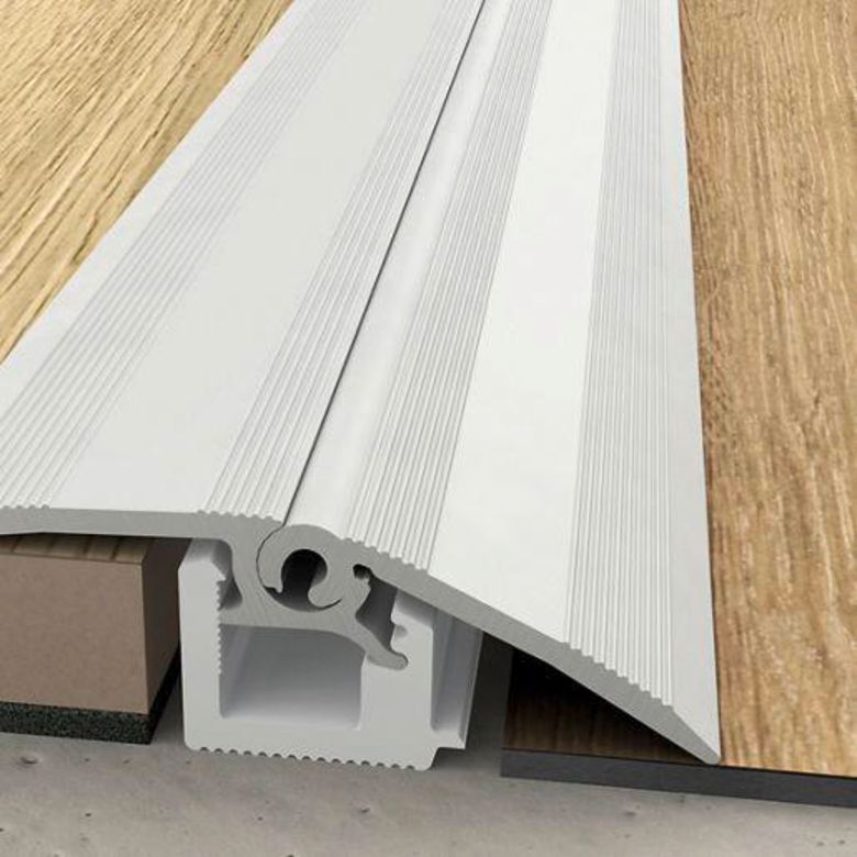 Profilé multifonctions QUICK STEP aluminium argent L.186 x l.4.7 avec fixations Main Image
