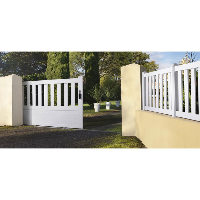 Travée PVC Style ajourée - Extérieur