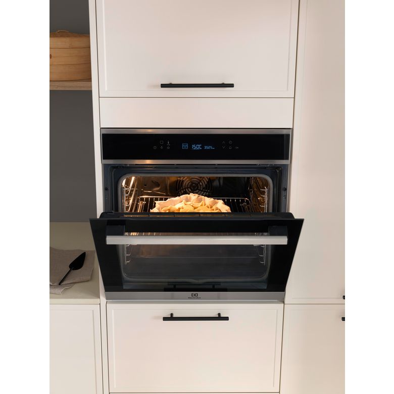 Four multifonction pyrolyse 72L ELECTROLUX - Cuisines - Lapeyre
