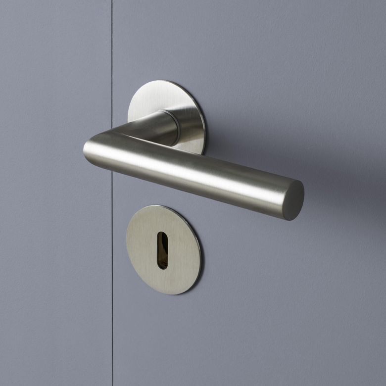 Bloc-porte huisserie invisible prépeint à condamnation - Portes