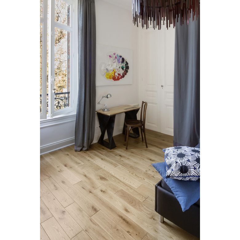 Parquet massif GAILLAC Chêne naturel brossé verni mat ép.15mm botte de 1.8 m2 Main Image